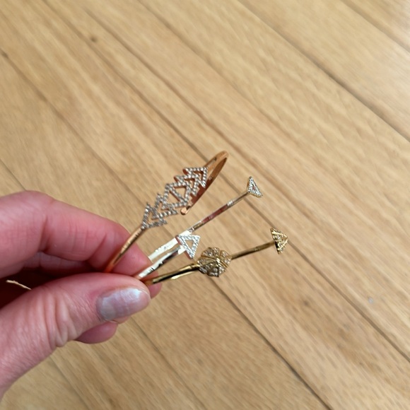 5 for $25 // Bundle of 3 Stella and Dot bracelets - Picture 10 of 10